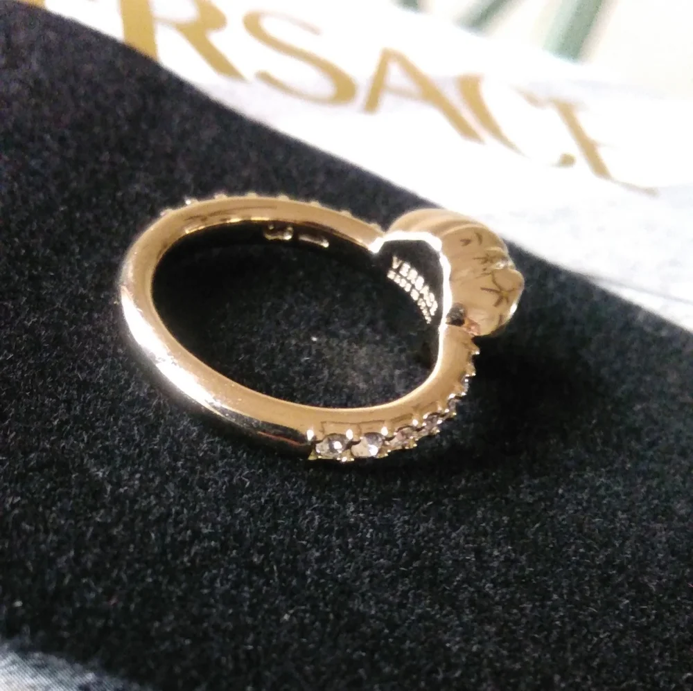 Stunning Versace Ring (Light Gold/Crystal) - Picture 9 of 13